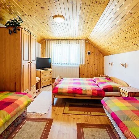 Homestay Gustav Halas Terchová Exterior photo